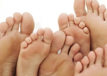صافی کف پا به چه علت ایجاد می‌شود؟