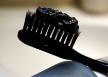 نگاهی به خمیردندان‌های ذغالی/ دندان‌هایتان را با این خمیردندان برق بیاندازید!