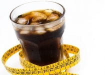 حقایقی تکان‌دهنده در باب مصرف نوشابه‌های رژیمی خوش طعم