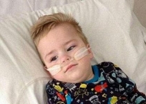 بیماری مرموز در کودکی که پزشکان نامی برای آن پیدا نکرده اند+ تصاویر