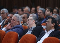 گزارشی از صعود پدیده ای نمایشی در دولت تدبیر؛ همایش های میلیونی برای هیچ!/ « آلوده ترین شهر جهان» و «اهتزاز پرچم آمریکا» ماحصل همایش های پوچ