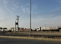 ناآرامی مردم زاهدان از حضور ماشین های حامل گاز در مقابل گمرک مسیر میرجاوه/پلیس راهور نسبت به انتقال خودروهای حامل گاز اقدام کند