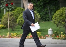 مطالبه مردم و مسئولان از دستگاه قضا برای محاکمه فریدون/ برادر رئیس جمهور تا چه زمانی از زیر بار محاکمه شانه خالی می کند؟