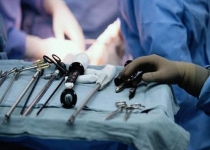 دستگاه پیشگیری از بارداری بجای رحم از روده بیمار خارج شد