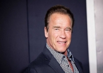 آرنولد: ترامپ با دستور منع ورود مهاجران آمریکا را مسخره کرده است