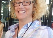 دعوای دو دانش‌آموز با ریختن خون معلم پایان یافت +تصاویر