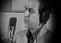 ملودی سرودهای انقلاب برگرفته از شعارهای مردم بود/ با مرور خاطرات 22 بهمن 57 هنوز اشک شوق می‌ریزم