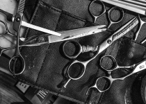 چرا تیغ آرایشگران جیب مردم را خالی می کند؟/ رئیس اتحادیه: 2 سال است، نرخ مصوب نداریم