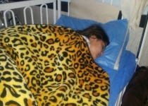 تنبیه بدنی دانش آموز دختر سروآبادی توسط معلم/ نارین در بیمارستان بستری شد