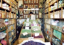 عطاری ها محل عرضه فرآورده های خام گیاهی/ داروهای ماهواره ای قابل اعتماد نیستند