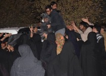 وضعیت نامناسب زائران اربعین در مرز پاکستان؛ تلاش بی‌وقفه ایرانی‌ها ‌برای پذیرایی زائران + تصاویر‌