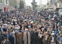 پرچم هر کشور تجسم هویت ملی و انسجام اجتماعی است/ حضور مردم در راهپیمایی مشت محکمی بر دهان فتنه گران است