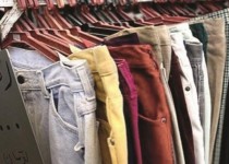 شیک پوشی شگفت انگیز با نازلترین قیمت ها در چهارراه رسولی زاهدان/ لباس های تاناکورا سوغات مسافران نوروزی از سیستان وبلوچستان