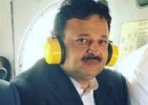 کرنش نماینده ایرانشهر در برابر عنصر سابق گروهک ریگی/ وقتی مجلس حامی عاملان حمله به ستاد انتظامی سیستان و بلوچستان می شود!