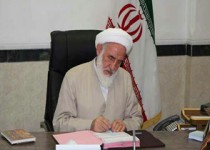 فاصله گرفتن از شهدا عامل کمرنگ شدن روحیه انقلابی/فضای مجازی را برای مقابله با دشمن جدی بگیریم