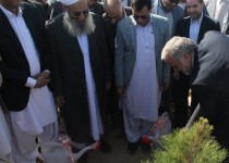 گزارش تصویری/مراسم محوری آغاز غرس 8هزار نهال در بوستان ولایت زاهدان