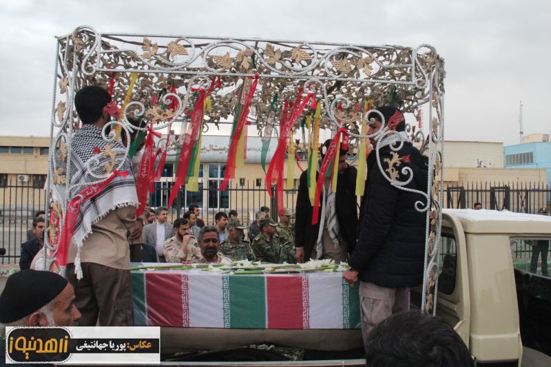 مراسم استقبال از 3شهید گمنام در فرودگاه زاهدان