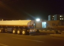 سهل انگاری راننده سوخت کش مانع امدادرسانی اورژانس زاهدان شد!!!+فیلم