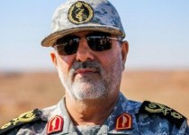 استقرار نفربرهای زرهی برای انتقال سیل زدگان/ در حال ایجاد سیل بند در بالادست دایک شکسته شده هستیم