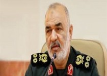 فرمانده سپاه پشت صحنه شوآف دریایی آمریکا را افشا می کند؟