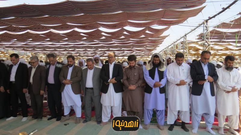 حضور دادستان عمومی و انقلاب اسلامی مرکز استان سیستان و بلوچستان در نماز جمعه اهل سنت زاهدان