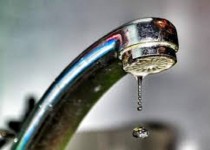 افت و قطعی فشار آب مشکل همیشگی تابستانها در زاهدان!/یک مسئول: خط دوم انتقال تنها حل کننده مشکلات آب شیرین در مرکز سیستان و بلوچستان