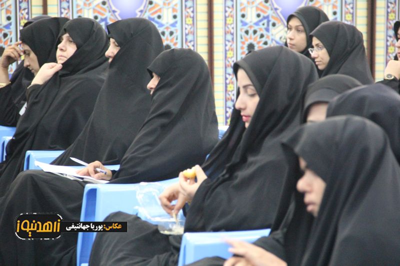 برگزاری نشست استانی تبیین و گفتمان سازی بیانیه گام دوم انقلاب در زاهدان