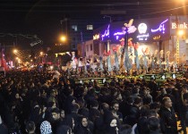 گزارش تصویری/ شهر زاهدان در شب عاشورا سراسر غم و ماتم شد