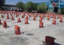 اجرای مرحله دوم رزمایش کمک مومنانه با توزیع 2هزار بسته حمایتی در نیمروز