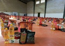 توزیع 80 بسته کمک های مومنانه بین نیازمندان زاهدانی