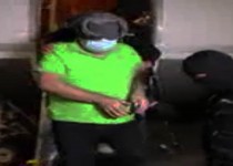 اولین فیلم از بازگرداندن متهم به فساد اقتصادی ۶۰۰ میلیارد تومانی به کشور