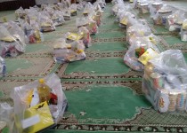توزیع 200 پرس غذای گرم و 160 بسته معیشتی بین نیازمندان زاهدانی
