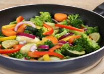 کرونا را با لب نزدن به ۲ غذای پرطرفدار از خود دور کنید