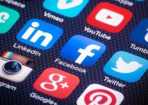 به کاپیتولاسیون مجازی معترضیم