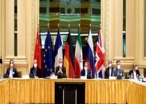 تیم مذاکره کننده در وین به دنبال اهداف انتخاباتی است/ دولت به لبخند دشمن در مذاکرات وین خوش بین نباشد