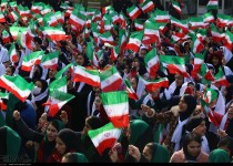 مردم نقش اثرگذاری در تداوم انقلاب اسلامی دارند