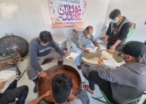 طبخ و توزیع 2 هزار و 500 پرس غذای گرم به همت گروه های جهادی زاهدان+ تصاویر