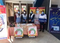 ترغیب مردم به واکسیناسیون با حضور میدانی «تیم های سیار» مرکز بهداشت زاهدان