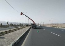 اصلاح ۲۳۰ چراغ روشنایی توسط پرسنل امور برق ناحیه ۲ زاهدان