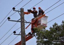 اراده جدی امور پرسنل برق جهت رفع تعمیرات و ترمیم شبکه/ درخواست تعمیر چراغ های روشنایی معابر توسط مردم