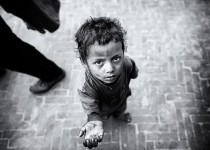 تکدی گری؛ تراژدی بی‌پایان فقر فرهنگی اجتماعی/ عدم همکاری برخی دستگاهها عامل عدم موفقیت در جمع آوری متکدیان