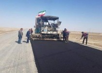 عملیات آسفالت ۷ کیلومتر از قطعه چهار بزرگراه زابل- زاهدان آغاز شد