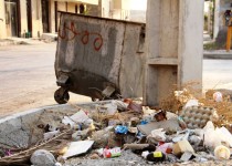 گلایه شهروندان از کمبود سطل زباله در زاهدان/ یک مسئول: رسیدگی می‌کنیم