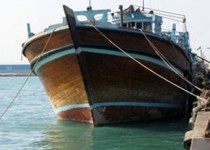 ۱۱۰۰ قایق و لنج در کنارک چشم انتظار صدور مجوز صید