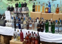 انهدام باند قاچاق مشروبات الکلی در چابهار/ ۲۱۸۴ لیتر مشروب کشف شد