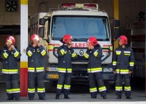 دوره آموزشی آتش‌نشانی باهدف ارتقا دانش و تخصصی آتش‌نشانان در زاهدان برگزار شد