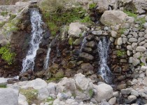 تمین، روستایی که عصای کلیم‌الله در آن فرود آمد/چشمه حضرت موسی؛ بهترین مکان برای گردشگری در دل ‏صخره‌ها