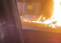 انحراف خودرو ساینا باعث حریق و سوختگی شدید راننده شد