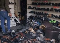 آتش‌سوزی در ۲ فروشگاه کفش زاهدان مهار شد