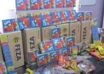 کشف بیش از ۴ هزار ۲۰۰ عدد انواع مواد محترقه غیرمجاز در زاهدان